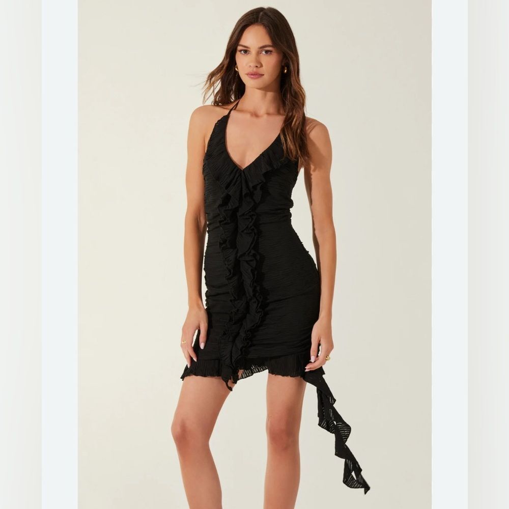 ASTR THE LABEL Ruffle Halter Mini Party Cocktail Dress - Black Size M